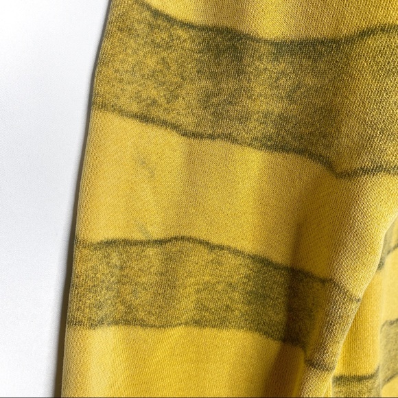 We The Free Yellow Striped Lion Sweater Large - Picture 9 of 9